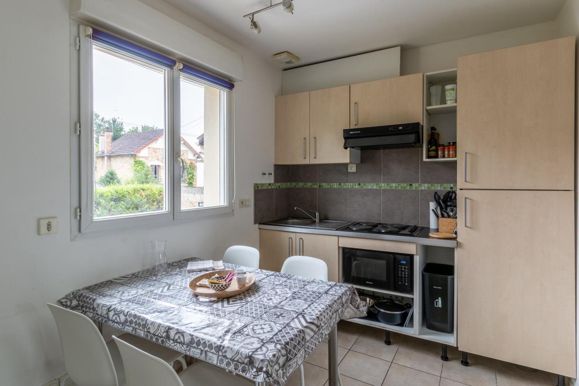 Апартаменты Le Duplex , Proche Gare Rer, Parking, Arrivee Autonome Палезо Экстерьер фото